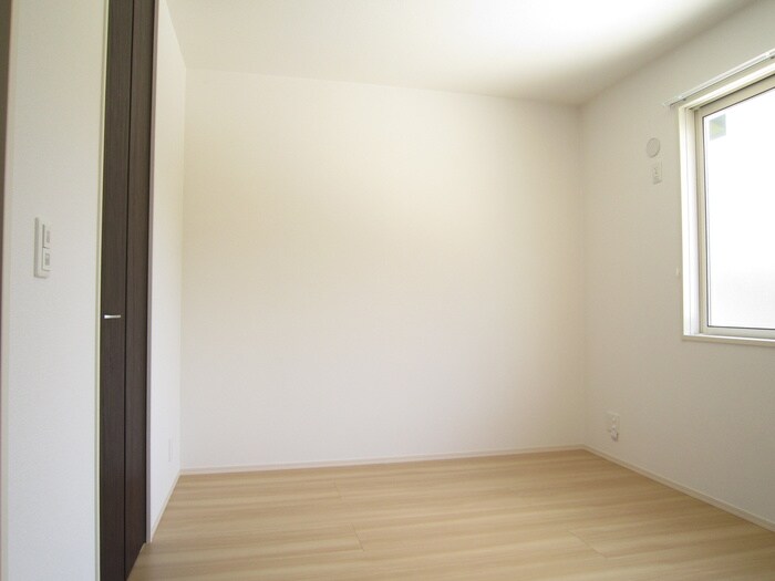 物件内観写真14　(居室)
