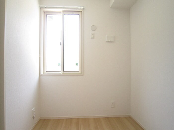 物件内観写真17　(居室)