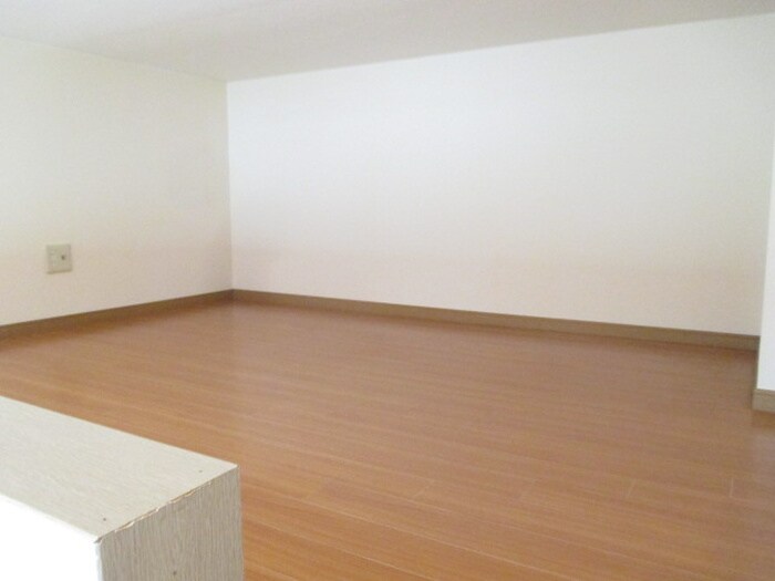 物件内観写真11　(ロフト)