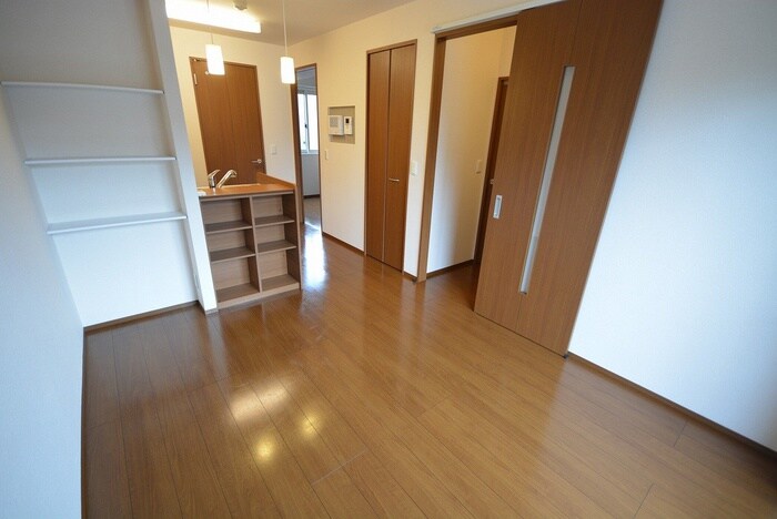 物件内観写真4　(居室)