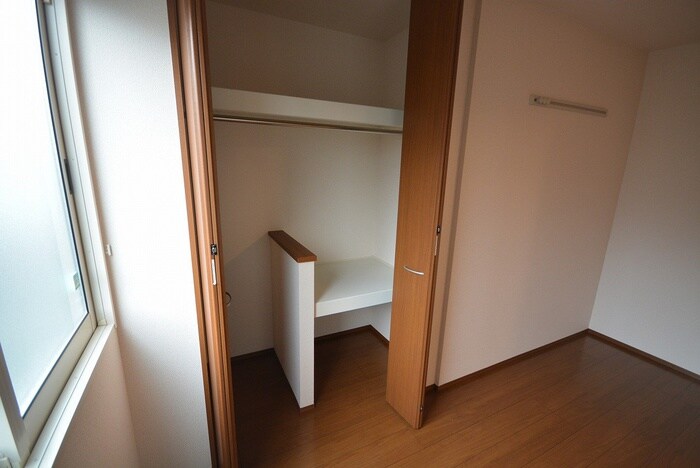 物件内観写真8　(収納)