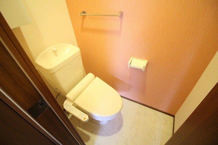 物件内観写真10　(トイレ)