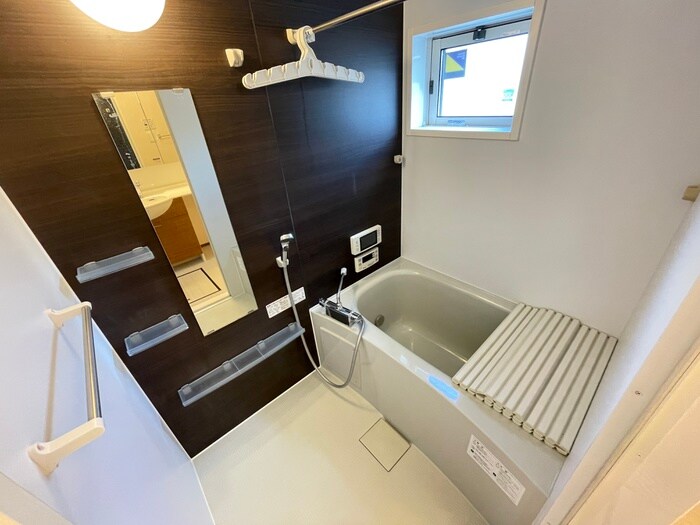 物件内観写真12　(バス／シャワールーム等)