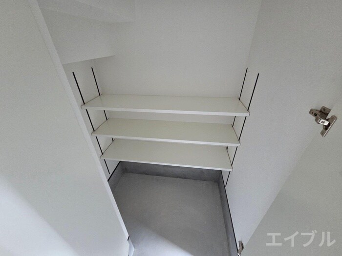 物件内観写真18　(靴箱)