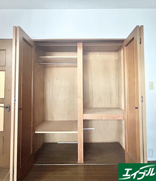 物件内観写真15　(収納)