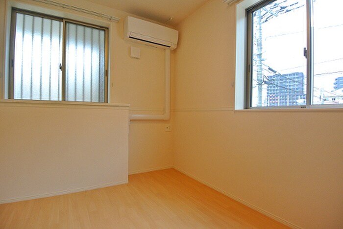 物件内観写真9　(居室)