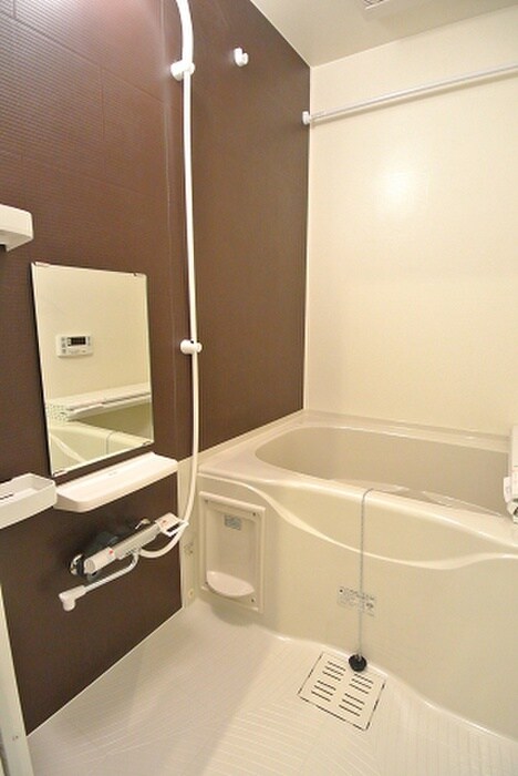 物件内観写真9　(バス／シャワールーム等)
