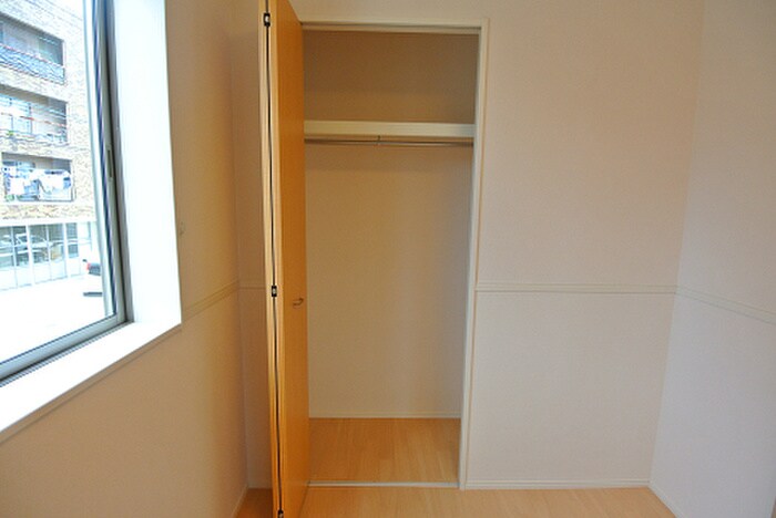 物件内観写真17　(収納)