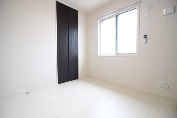 物件内観写真9　(内観写真)