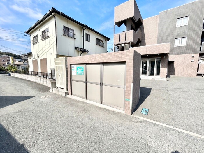 物件外観写真6　(建物設備)