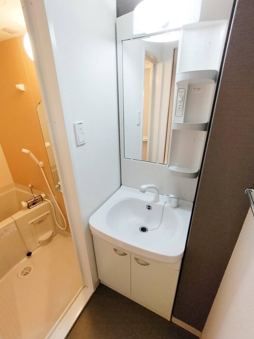 物件内観写真13　(洗面)