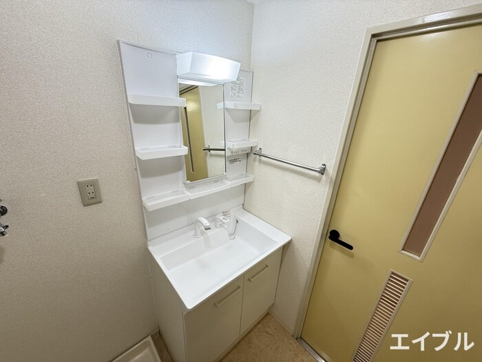 物件内観写真11　(洗面)