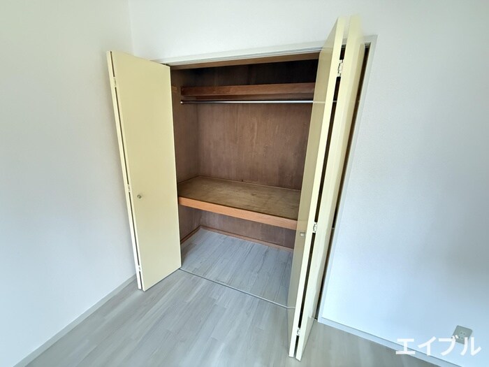 物件内観写真15　(収納)