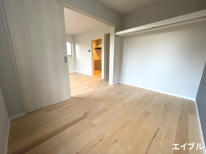 物件内観写真8　(居室)