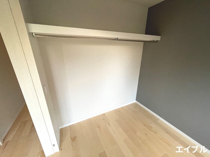 物件内観写真10　(収納)