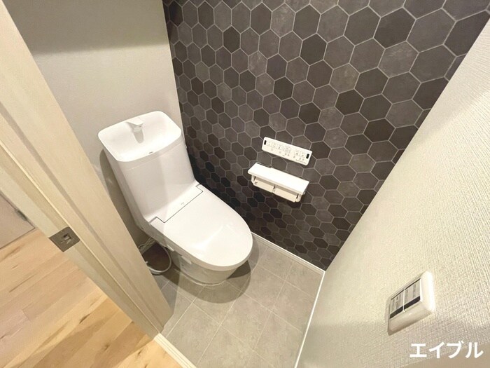 物件内観写真13　(トイレ)