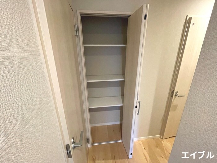 物件内観写真22　(収納)