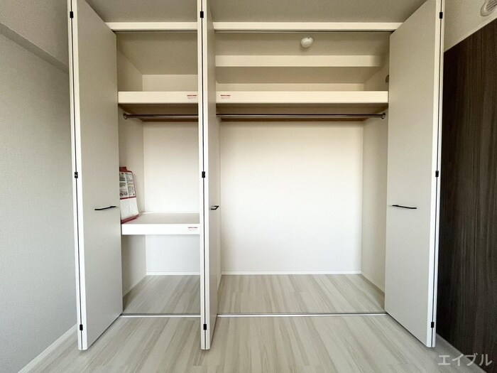物件内観写真13　(収納)