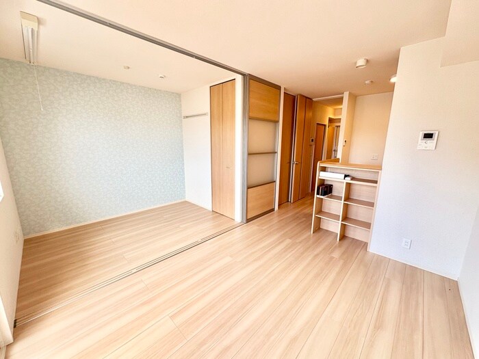 物件内観写真6　(居室)