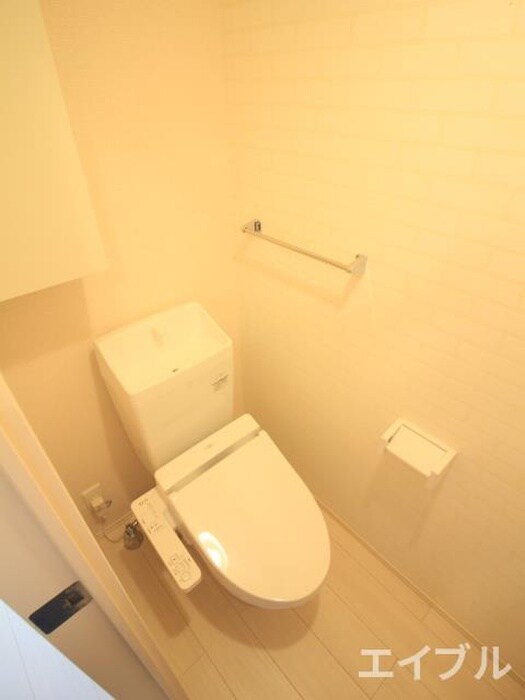 物件内観写真9　(トイレ)