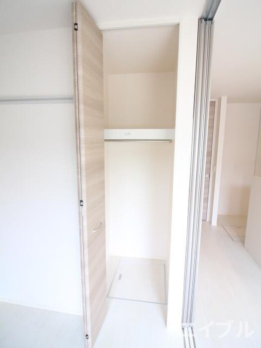 物件内観写真13　(収納)