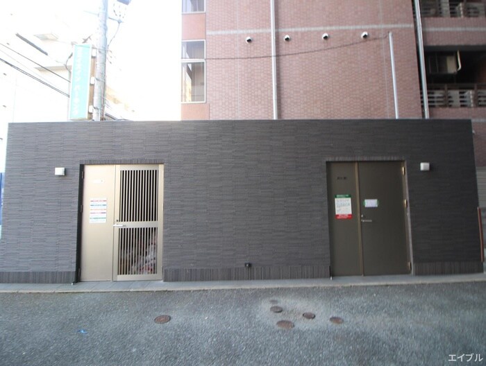 物件外観写真4　(建物設備)