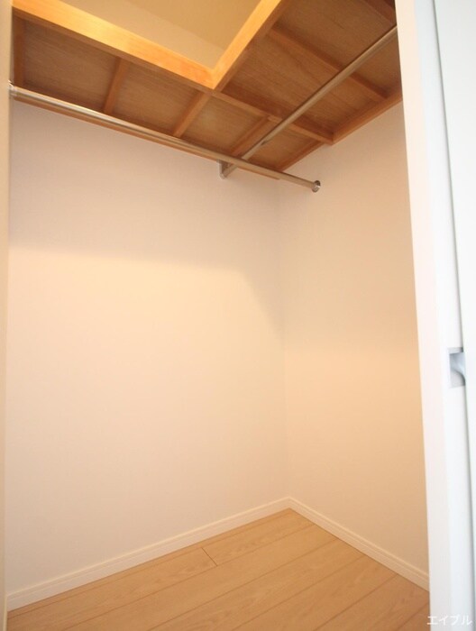 エンクレスト博多駅東（207）の収納