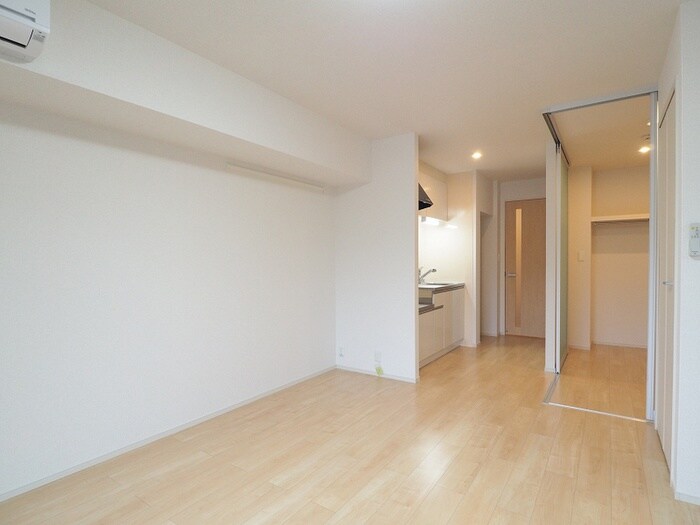 物件内観写真11　(居室)