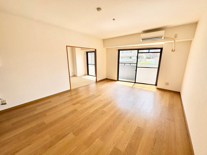 物件内観写真5　(居室)