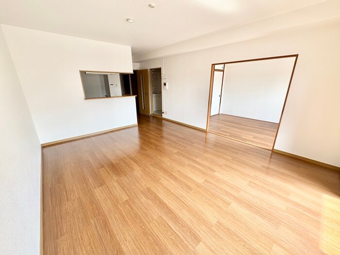 物件内観写真6　(居室)