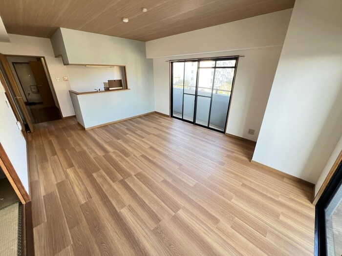 物件内観写真7　(居室)