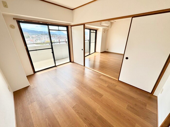 物件内観写真7　(居室)