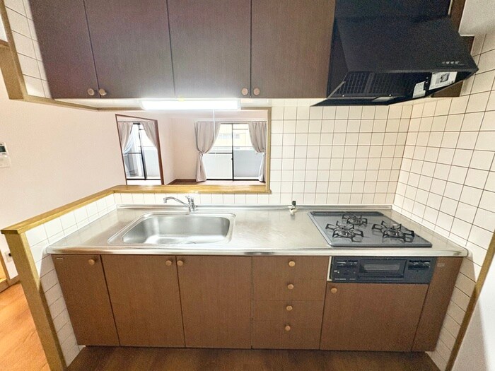 物件内観写真8　(キッチン)