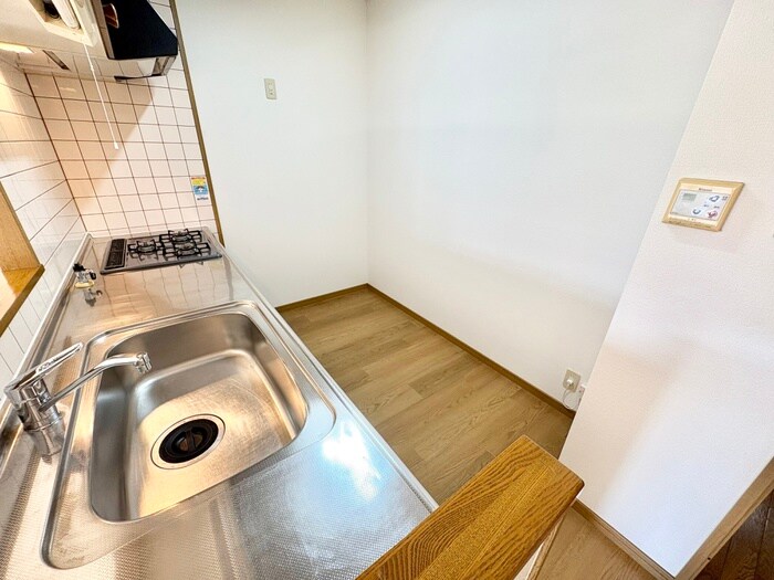 物件内観写真8　(キッチン)