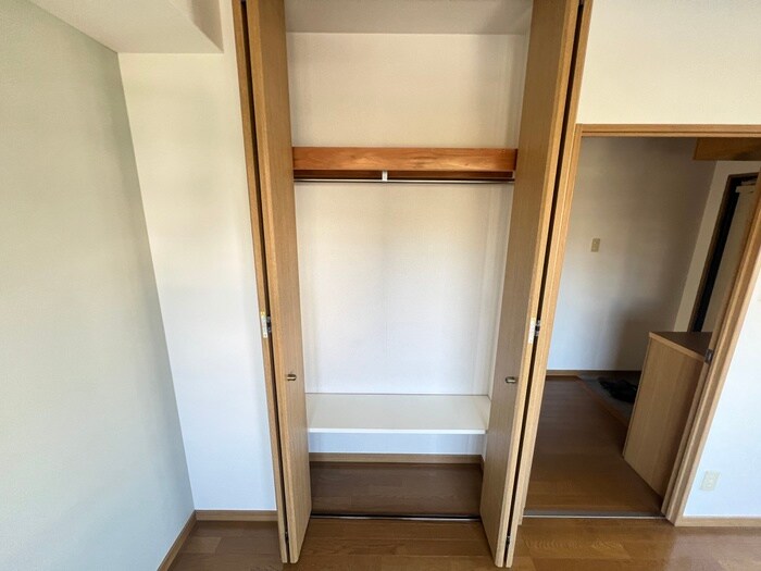 物件内観写真10　(収納)