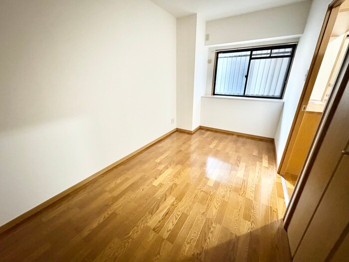 物件内観写真18　(居室)