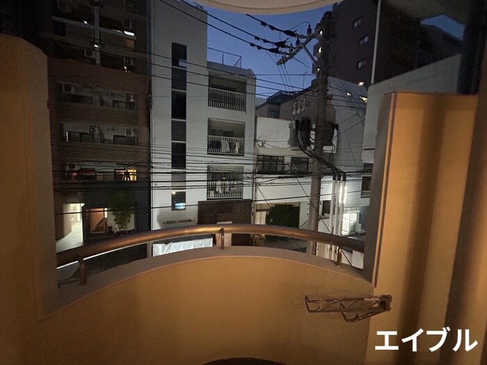 物件内観写真18　(室内からの展望)