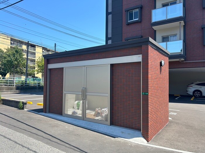 物件外観写真3　(建物設備)