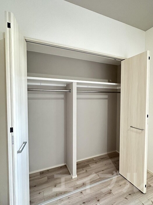 物件内観写真22　(収納)