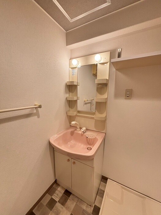 物件内観写真11　(洗面)