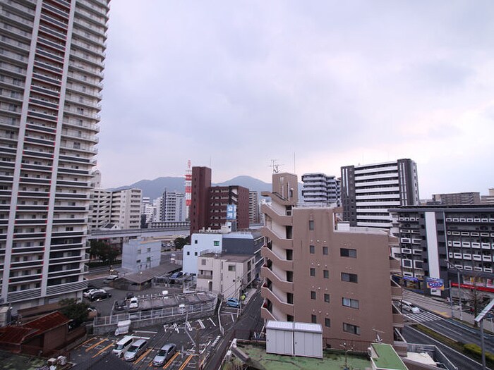 物件内観写真15　(室内からの展望)