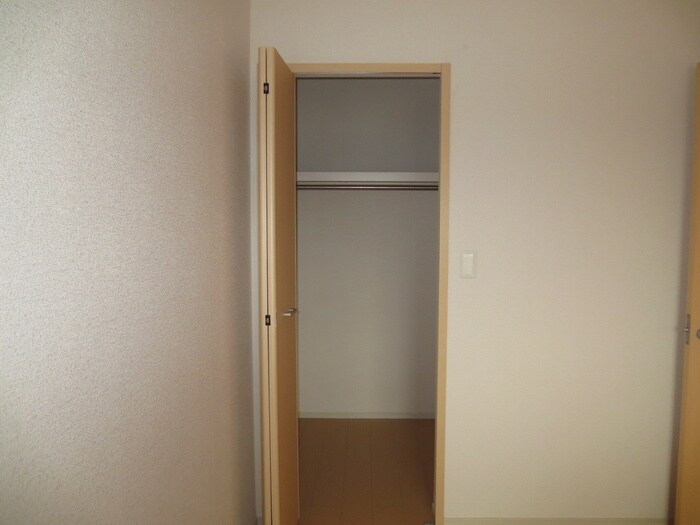 物件内観写真8　(収納)