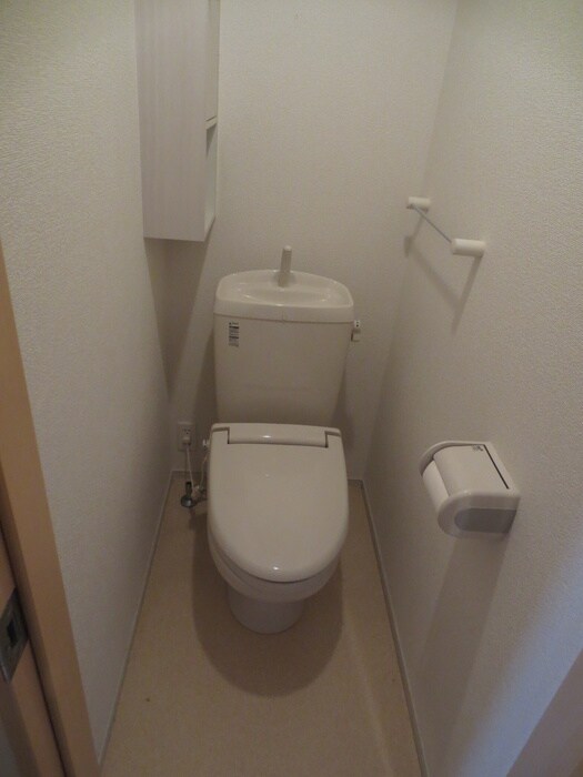 物件内観写真11　(トイレ)