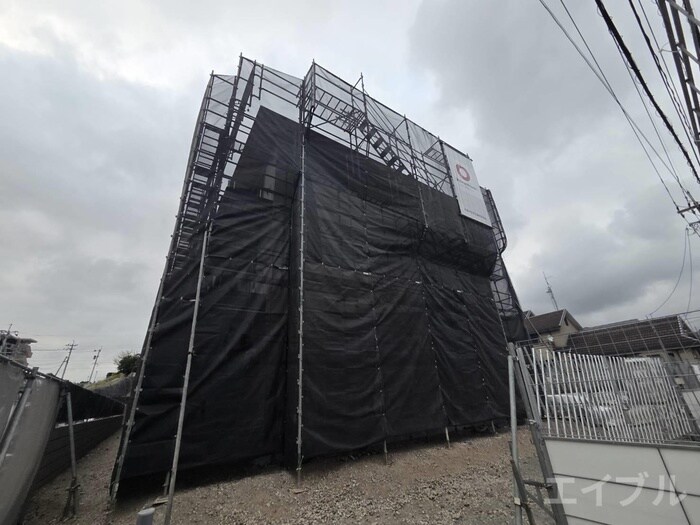物件外観写真2　(建築中)