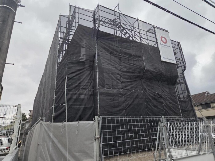 物件外観写真3　(建築中)