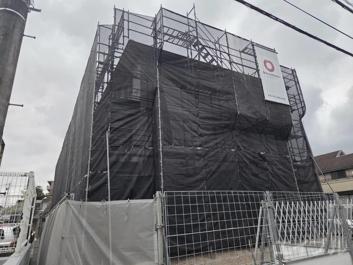 物件外観写真3　(建築中)