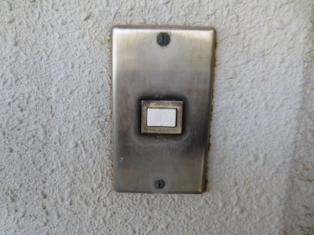 物件内観写真16　(玄関)