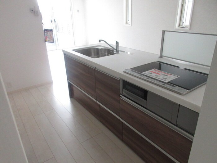 物件内観写真8　(キッチン)