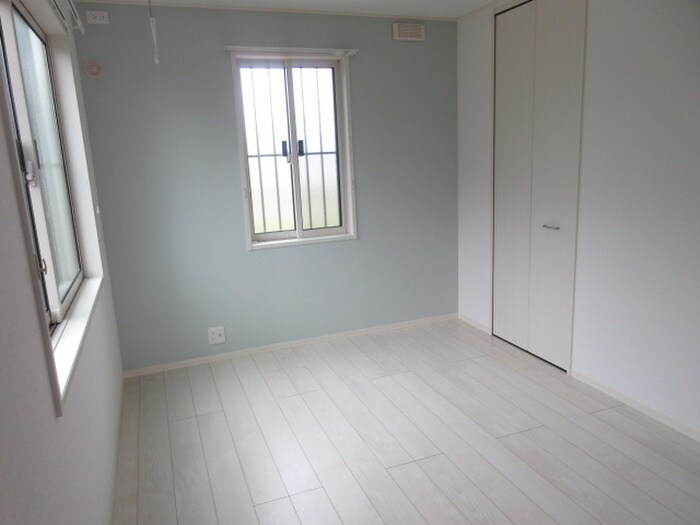 物件内観写真10　(居室)