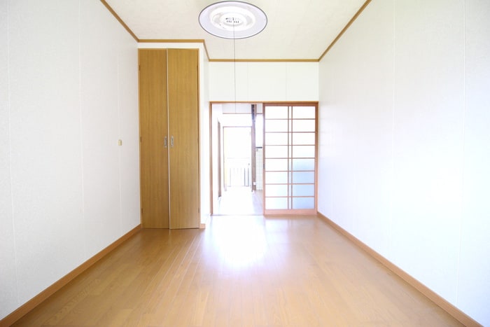 物件内観写真7　(居室)